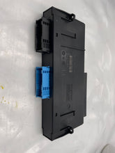 Load image into Gallery viewer, BODY CONTROL COMPUTER 323i 328i 335i 2007 07 - NW29213
