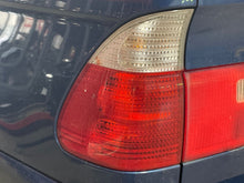 Load image into Gallery viewer, OUTER TAIL LIGHT LAMP BMW X5 00 01 02 03 Left - NW432789