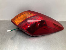 Load image into Gallery viewer, OUTER TAIL LIGHT LAMP Nissan Murano 2009 09 2010 10 Right - NW432792