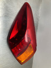 Load image into Gallery viewer, OUTER TAIL LIGHT LAMP Nissan Murano 2009 09 2010 10 Left - NW432793