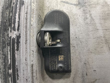 Load image into Gallery viewer, WHEEL RIM Vanden Pl XJ XJ8 XJ8L XJL XJR 05-09 18x8 - NW199530