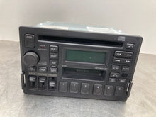 Load image into Gallery viewer, RADIO Volvo V40 S70 V70 S90 98 99 00 - 03 04 AM/FM/CD - NW433327