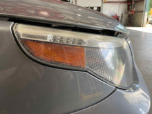 Load image into Gallery viewer, HEADLIGHT LAMP ASSEMBLY BMW 525i 530i 545i 550i M5 05 06 07 Right - NW433750