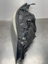 Load image into Gallery viewer, HEADLIGHT LAMP ASSEMBLY BMW 525i 530i 545i 550i M5 05 06 07 Right - NW433750