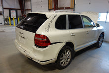 Load image into Gallery viewer, CARRIER ASSEMBLY Porsche Cayenne 2008 08 2009 09 2010 10 - NW47356