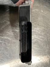 Load image into Gallery viewer, TRANSFER CASE CONTROL MODULE COMPUTER Cayenne 08 09 10 - NW36879