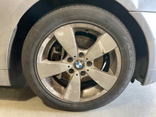 Load image into Gallery viewer, WHEEL BMW 530i 528i 525i 2006 06 2007 07 2008 08 09 10 17x7.5 5 Spoke - NW433967