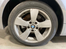 Load image into Gallery viewer, WHEEL BMW 530i 528i 525i 2006 06 2007 07 2008 08 09 10 17x7.5 5 Spoke - NW433968