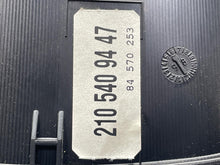 Load image into Gallery viewer, SPEEDOMETER CLUSTER Mercedes E320 E430 1998 98 - NW434094