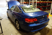 Load image into Gallery viewer, CARRIER ASSEMBLY BMW 328i 325i 2006 06 2007 07 2008 08 2009 09 10 11 Auto - NW46148