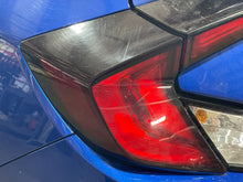 Load image into Gallery viewer, TAIL LIGHT LAMP ASSEMBLY Honda Civic 16 17 18 19 Left - NW434538