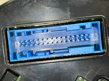 Load image into Gallery viewer, Speedometer Cluster SIERRA 1500 PICKUP 2017 - NW434493