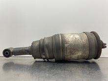 Load image into Gallery viewer, REAR STRUT SHOCK Land Rover LR4 10 11 12 13 14 15 16 - NW173962