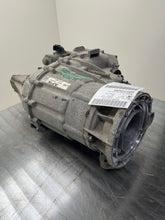 Load image into Gallery viewer, Transfer Case SILVERADO 1500 PICKUP 2017 - NW434850