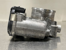 Load image into Gallery viewer, Throttle Body Lincoln MKZ 2017 - NW434854