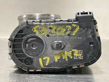 Load image into Gallery viewer, Throttle Body Lincoln MKZ 2017 - NW434854