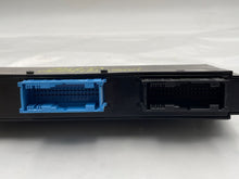Load image into Gallery viewer, BODY CONTROL MODULE BCM COMPUTER 323i 325ci 325i 330ci 330i 330xi 2006 - NW29306