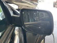Load image into Gallery viewer, Side View Door Mirror Ford Explorer 2018 - NW434683