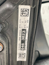 Load image into Gallery viewer, Side View Door Mirror Ford Explorer 2018 - NW434683
