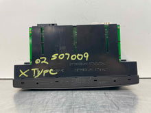 Load image into Gallery viewer, Temperature Controls Jaguar X Type 2003 - NW435139