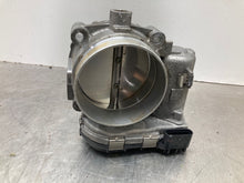 Load image into Gallery viewer, THROTTLE BODY E250 Van C250 C300 C350 C63 CLA45 CLS400 CLS550 12-16 - NW435785