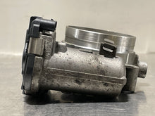 Load image into Gallery viewer, THROTTLE BODY E250 Van C250 C300 C350 C63 CLA45 CLS400 CLS550 12-16 - NW435785
