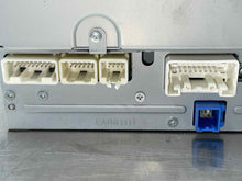 Load image into Gallery viewer, RADIO Toyota Prius 2010 10 2011 11 - NW436697