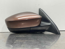 Load image into Gallery viewer, Side View Door Mirror Volkswagen Jetta 2017 - NW436466