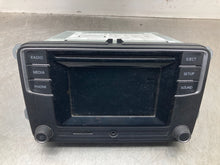 Load image into Gallery viewer, Radio Volkswagen Jetta 2017 - NW436699