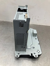 Load image into Gallery viewer, Radio Volkswagen Jetta 2017 - NW436699