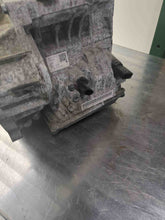 Load image into Gallery viewer, AUTOMATIC TRANSMISSION Beetle Golf Golf GTI Jetta Passat 11-14 - NW437299
