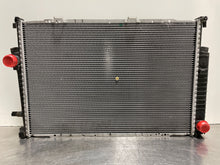 Load image into Gallery viewer, RADIATOR BMW 540I 850I 91 92 93 94 95 96 97 - NW132024