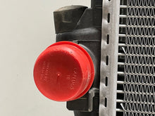 Load image into Gallery viewer, RADIATOR BMW 540I 850I 91 92 93 94 95 96 97 - NW132024