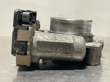 Load image into Gallery viewer, THROTTLE BODY Saab 9-3 2007 07 2008 08 2009 09 2010 10 - NW438162