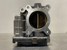 Load image into Gallery viewer, THROTTLE BODY Saab 9-3 2007 07 2008 08 2009 09 2010 10 - NW438162