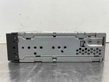 Load image into Gallery viewer, Radio Saab 9-2X 2005 05 2006 06 AM FM 6 cd unit - NW438101
