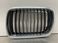 Load image into Gallery viewer, Grille BMW 328I 1999 - NW98114
