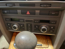 Load image into Gallery viewer, TEMPERATURE CONTROLS Audi A6 S6 06 07 08 09 10 11 - NW438436