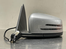 Load image into Gallery viewer, SIDE VIEW DOOR MIRROR C250 C300 C350 C63 2010 10 2011 11 Left - NW438774