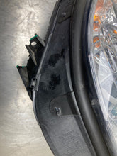 Load image into Gallery viewer, Headlight Lamp Assembly MERCEDES C-CLASS 2011 - NW438898
