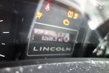 Load image into Gallery viewer, TRANSFER CASE Ford F150 Pickup Lincoln Navigator 08 09 10 11 - NW176582