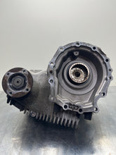 Load image into Gallery viewer, TRANSFER CASE C240 C320 E320 2003 03 04 05 06 - NW439061