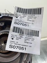 Load image into Gallery viewer, TRANSFER CASE C240 C320 E320 2003 03 04 05 06 - NW439061