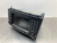 Load image into Gallery viewer, Radio MERCEDES C-CLASS 2007 - NW438980