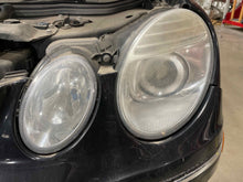 Load image into Gallery viewer, HEADLIGHT LAMP ASSEMBLY E350 E280 E300 E320 E550 E63 07-09 Left - NW438899