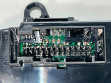 Load image into Gallery viewer, FRONT TEMPERATURE CONTROLS Ford Focus 2015 15 2016 16 2017 17 - NW439469