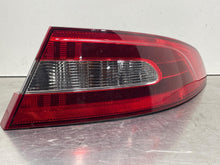 Load image into Gallery viewer, OUTER TAIL LIGHT LAMP Jaguar XF XFR 2009 09 2010 10 2011 11 Right - NW439716