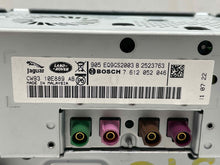 Load image into Gallery viewer, INFO-GPS SCREEN Vanden Pl XJ XJL XJR 2010 10 2011 11 2012 12 - NW439494