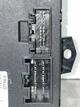 Load image into Gallery viewer, BODY CONTROL MODULE BCM COMPUTER Vanden Pl XJ XJL XJR 10-12 - NW439256