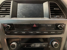 Load image into Gallery viewer, RADIO Hyundai Sonata Sonata Hybrid 2016 16 2017 17 - NW440547